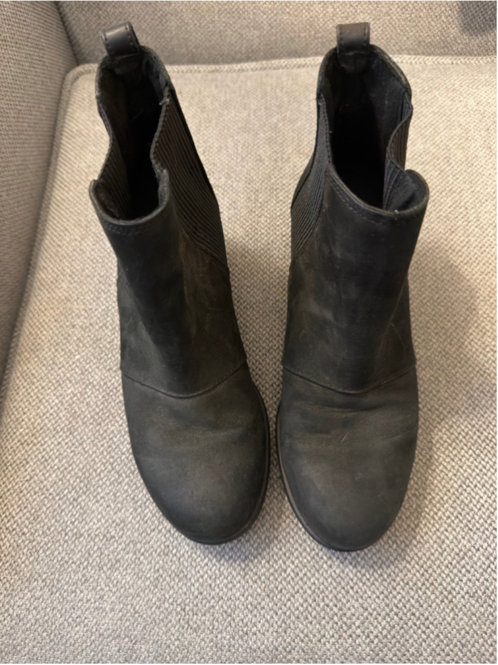 Sorel Joan Rhapsody Chelsea Leather Wedge Boot, Sz 7 see pics of back heel